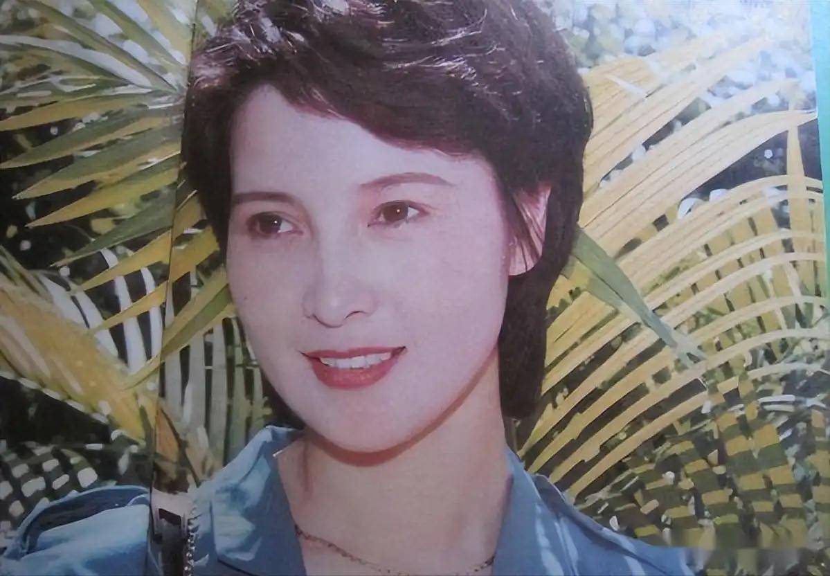 "李小璐妈妈"张伟欣:我这辈子最后悔的事,就是让女儿嫁给乃亮