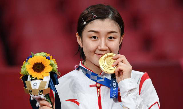 陈梦:无缘世乒赛女单冠军,内战屡败的辉煌之路_朱雨玲_孙颖莎_女双