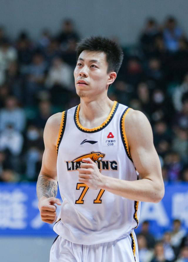 张镇麟因伤退出中国男篮集训,辽宁队致谢篮协——体育界的温情与决心