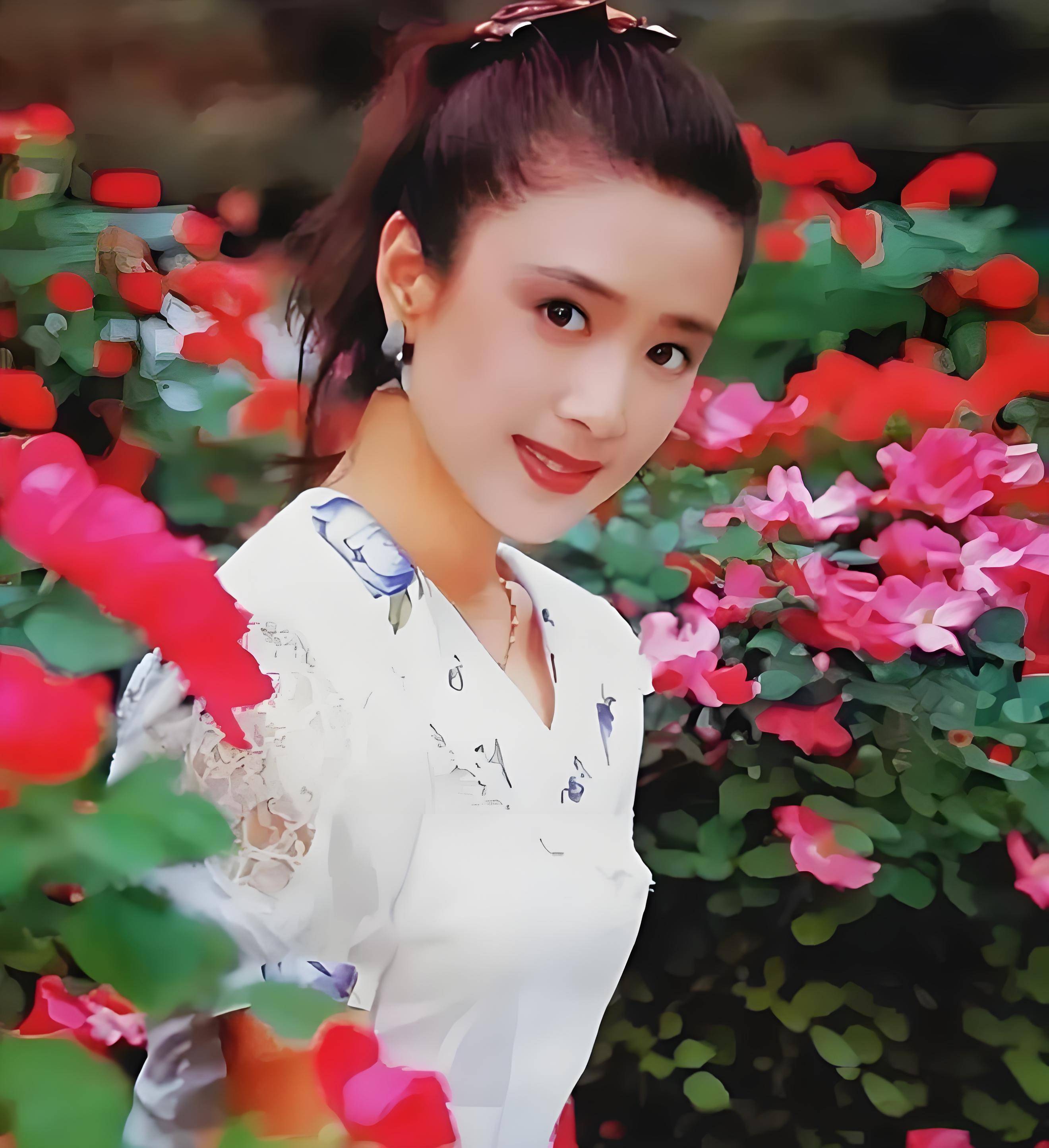 傅艺伟:被称为最妩媚的妲己,52岁自毁前程锒铛入狱,到底经历了什么?