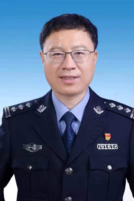 万荣县历任县长图片