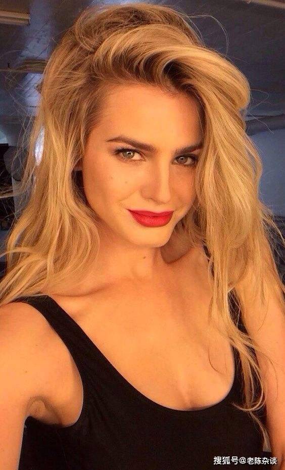 瓦妮莎·海斯勒,极品身材绝美颜值!