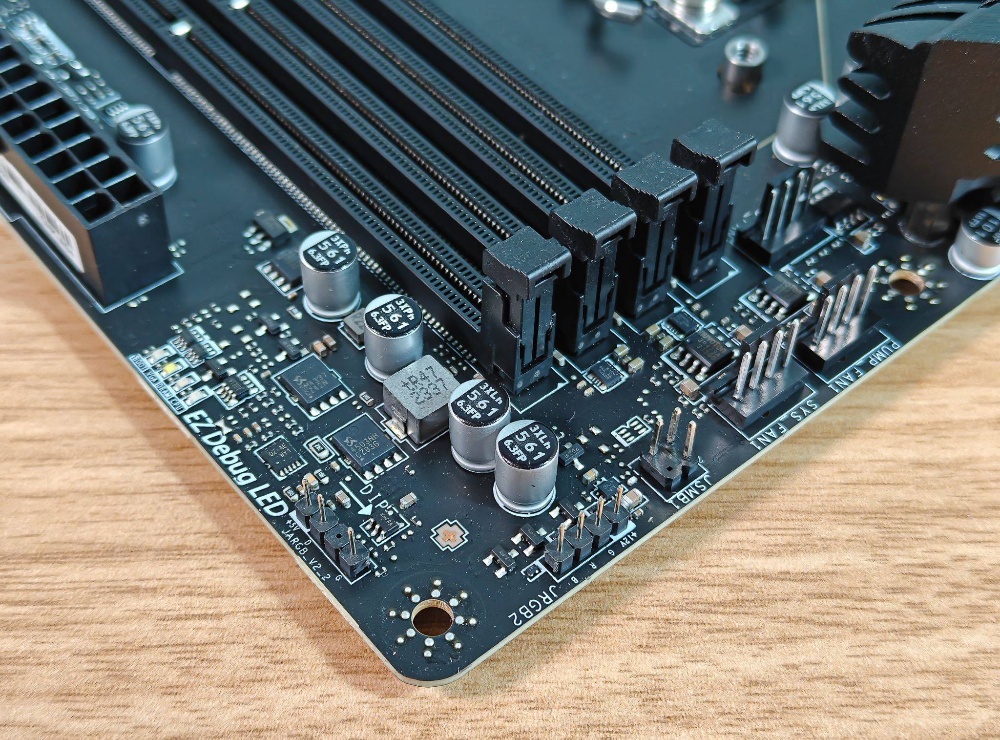 amd电脑启动太慢?微星主板优化一键减少50%时间,实测