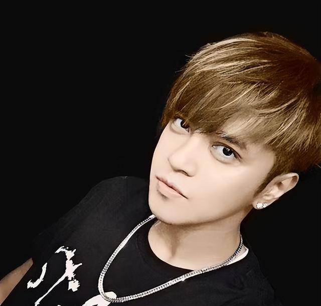 蝴蝶姐姐官宣怀孕,罗志祥脸部馒化"认不出,该慌的不止是他!