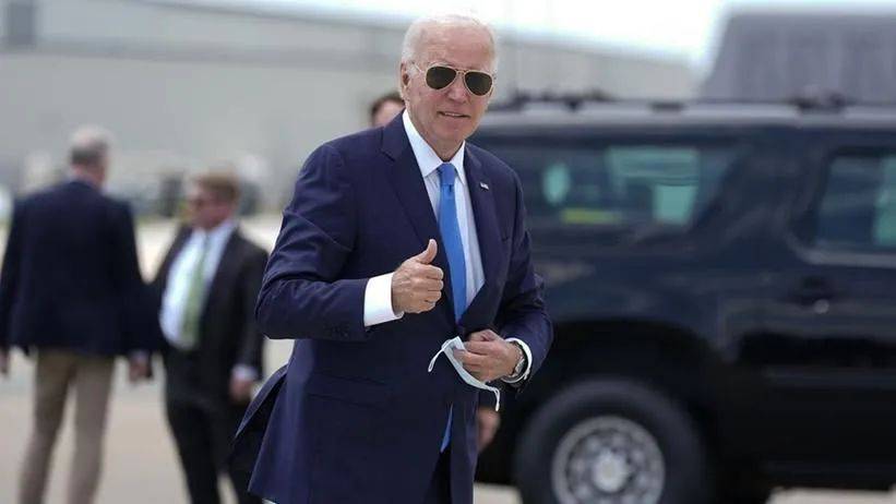 局势变天,美下任总统尘埃落定?拜登突然力挺特朗普,奥巴马火速表态