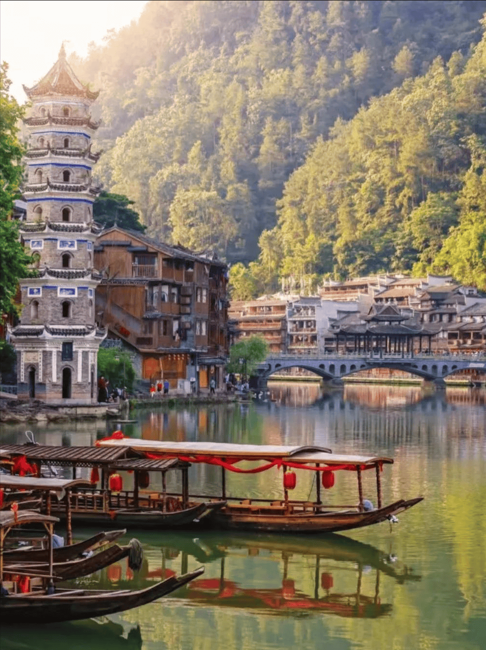到张家界凤凰古城来旅游一定要看的几大精华景点-打卡5日游攻略