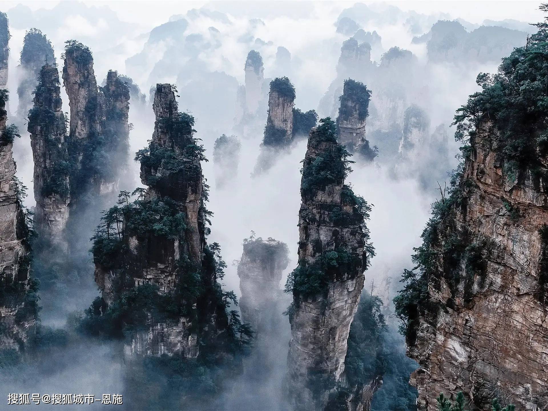 张家界天门山介绍图片