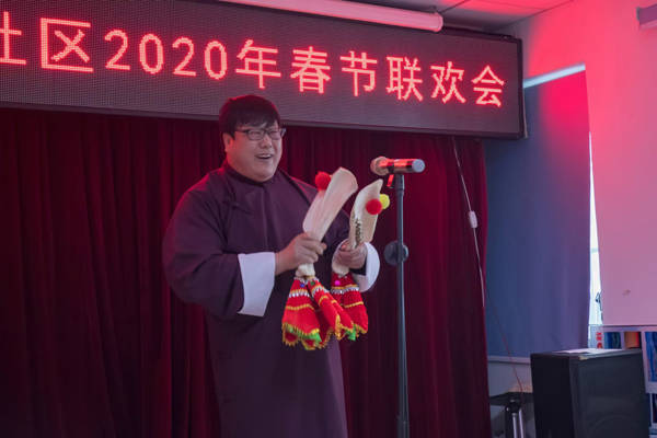 王学金：从传统到传承，牛骨数来宝的守护者_技艺_表演_艺术
