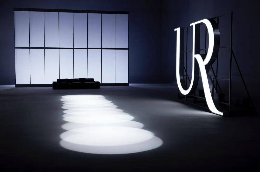 时尚该如何创新?UR用18年来「回答」_手机搜狐网