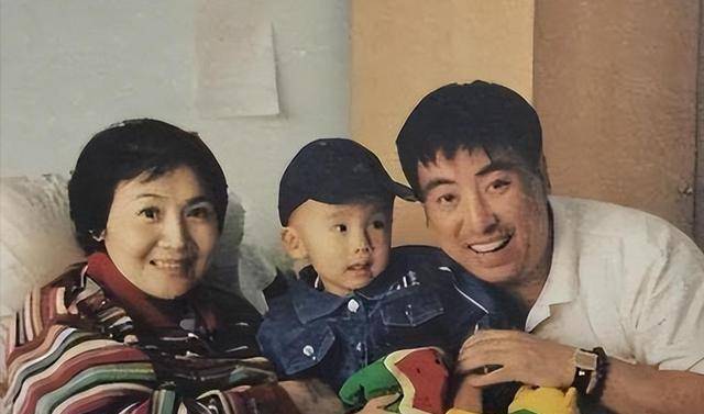 演员李媛媛:为生子拒绝治癌,离世21年后,丈夫的决定让儿子痛哭