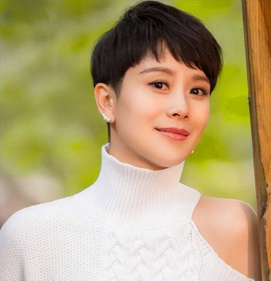 吴越52岁未婚真相曝光!竟被"渣男"耽误5年_陈建斌_蒋勤勤_海清