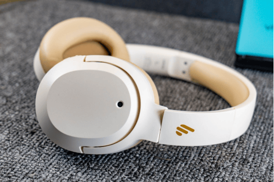 头戴式耳机性价比之王有哪些？头戴式耳机性价比推荐！