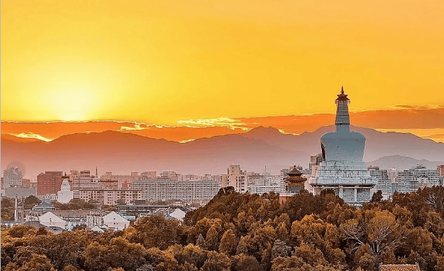 北京适合带父母游玩5天4晚的行程,北京适合老人旅游五天的路线安排及住宿推荐_旅行_攻略_八达岭