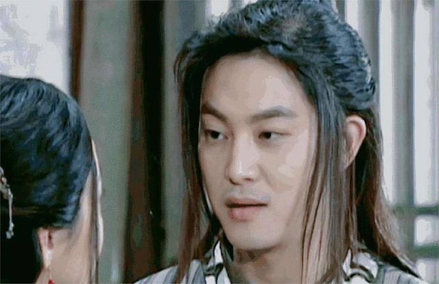 梦回"白展堂"!46岁沙溢晒秀肌肉照瘦身成功,胡可感叹谁懂啊!