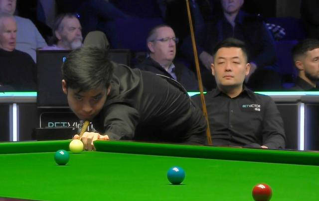 2024年斯诺克北爱尔兰公开赛田鹏飞4-2逆转斯佳慧晋级32强