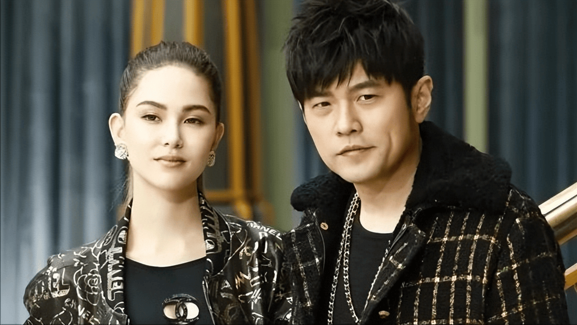 22岁嫁大14岁周杰伦,连生三胎的昆凌,没你想的那么简单_周董_母亲