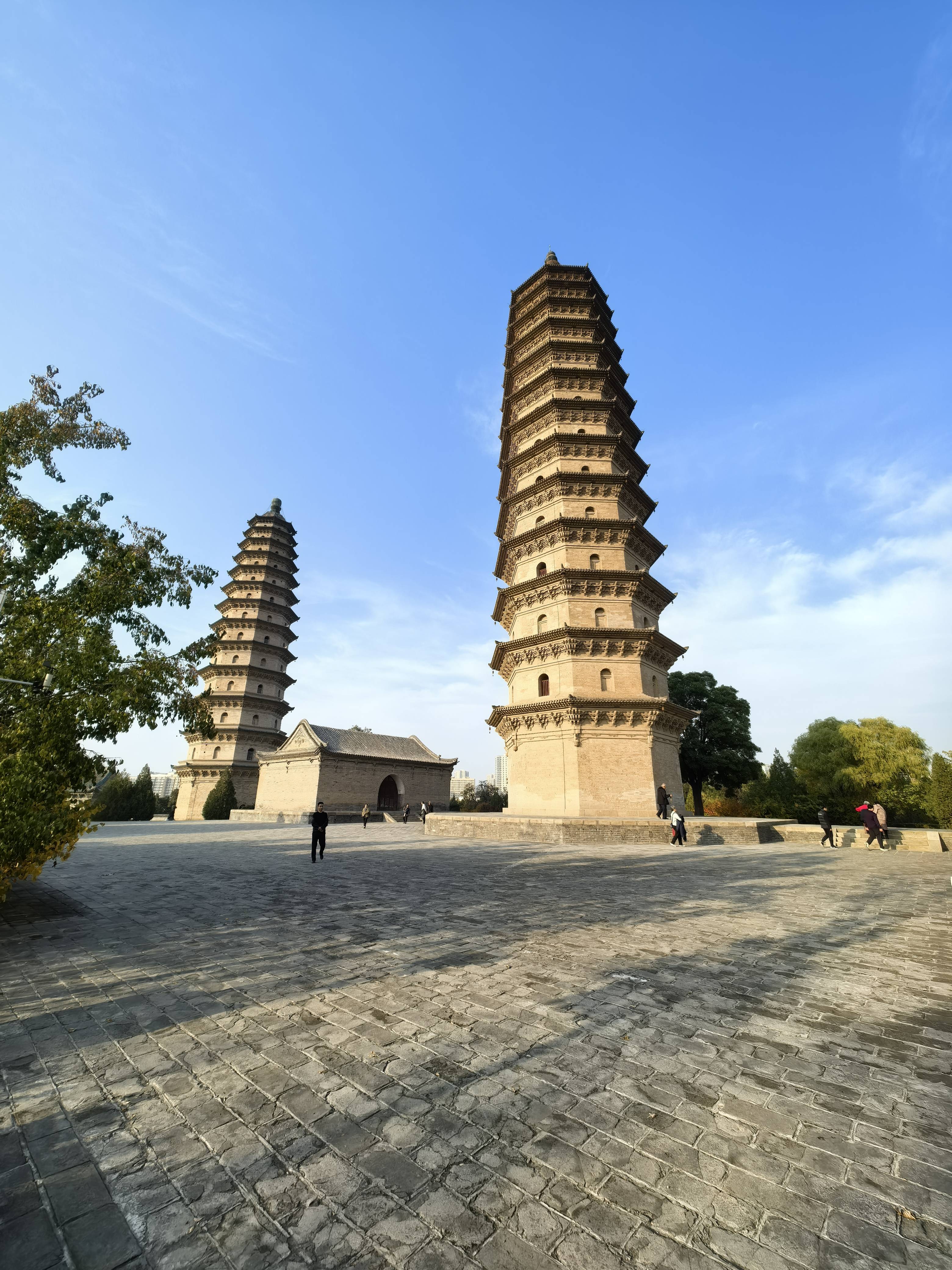 太原双塔寺文峰塔图片