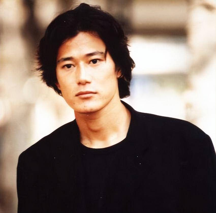 终究还是日本人!矢野浩二吃了23年中国饭,如今狐狸尾巴藏不住了