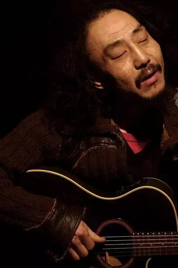 赵已然这个名字在中国民谣圈可谓是如雷贯耳.