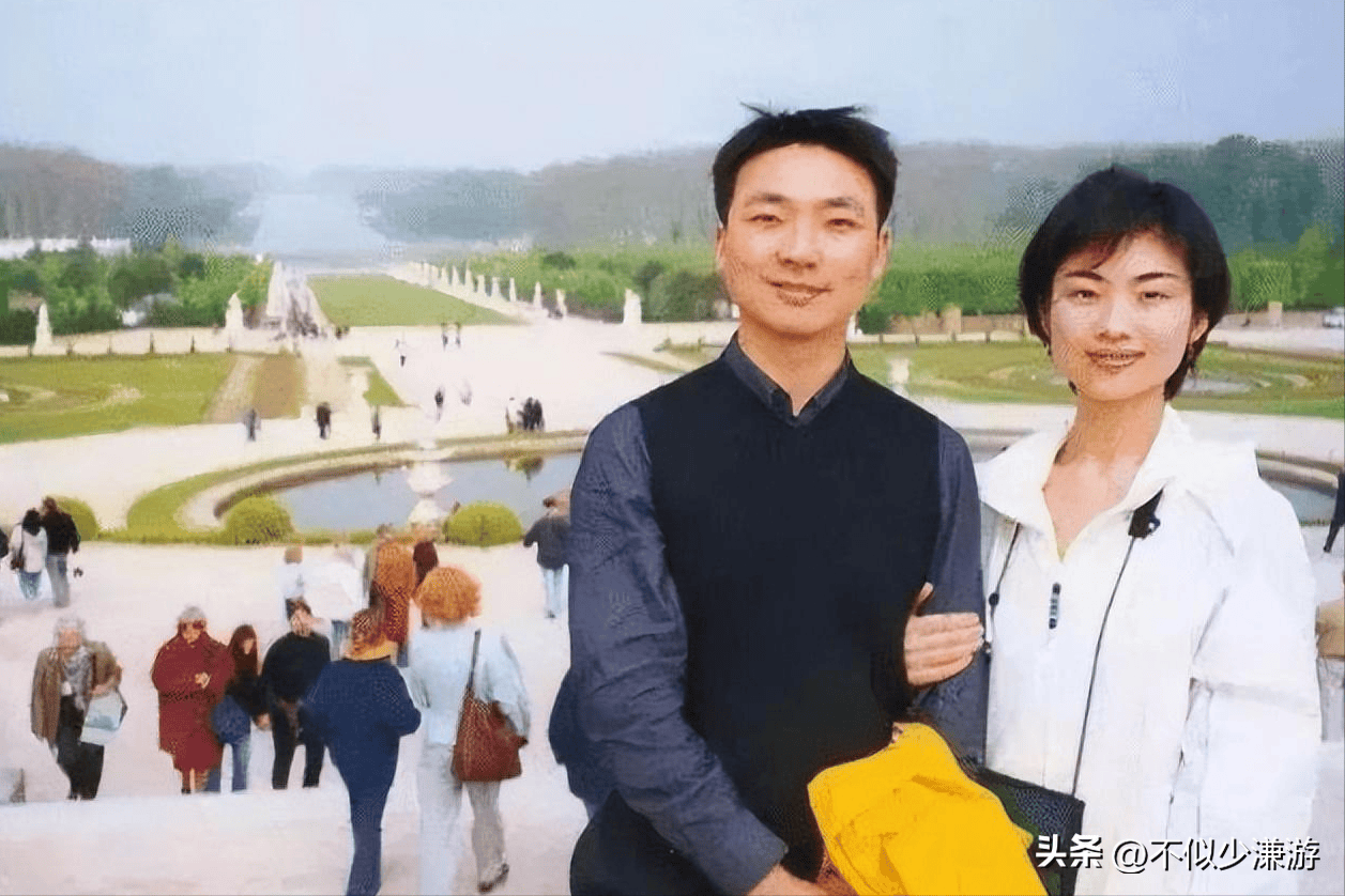 北京台一姐春妮:和蒋虎离婚15年,40岁嫁刚强生一子,今美且知性_徐春妮