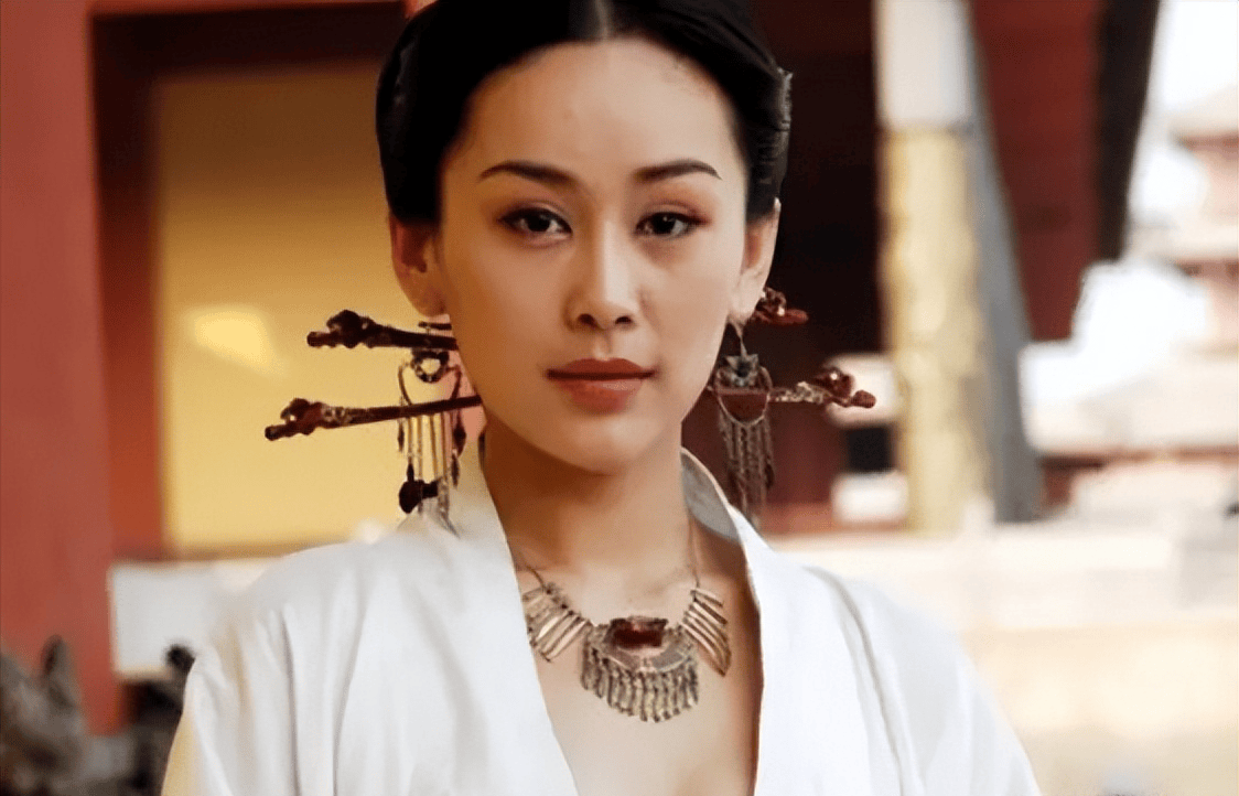 “白帝城托孤”中的白帝是谁?此人与赤帝大战了十年,死得很窝囊_刘秀_将军_历史