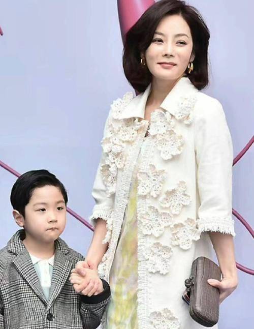 想复婚?蔡琳和高梓淇聊天显亲昵,7岁儿子:我想和爸爸一起生活