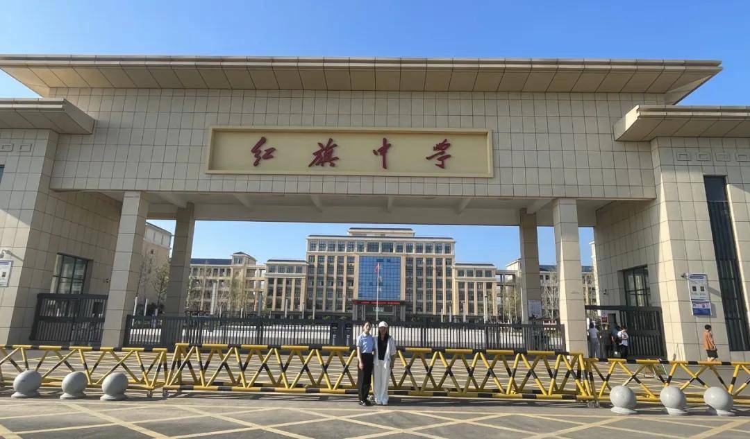 津辉科技助力周口市淮阳区红旗中学加快推进教育教学数字化
