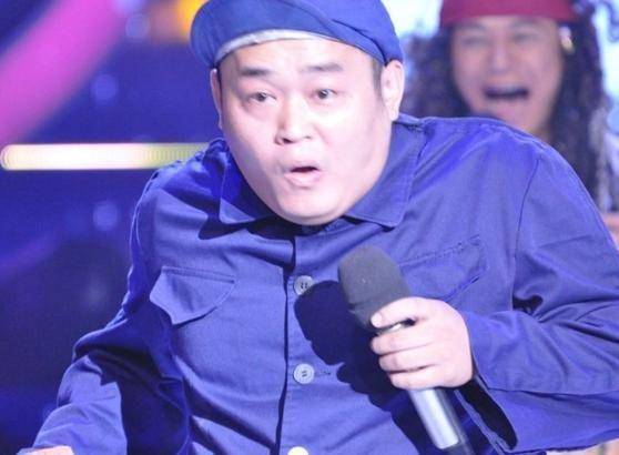 丫蛋:17岁被赵本山一眼相中,和师兄王金龙离婚,再嫁给同门师弟