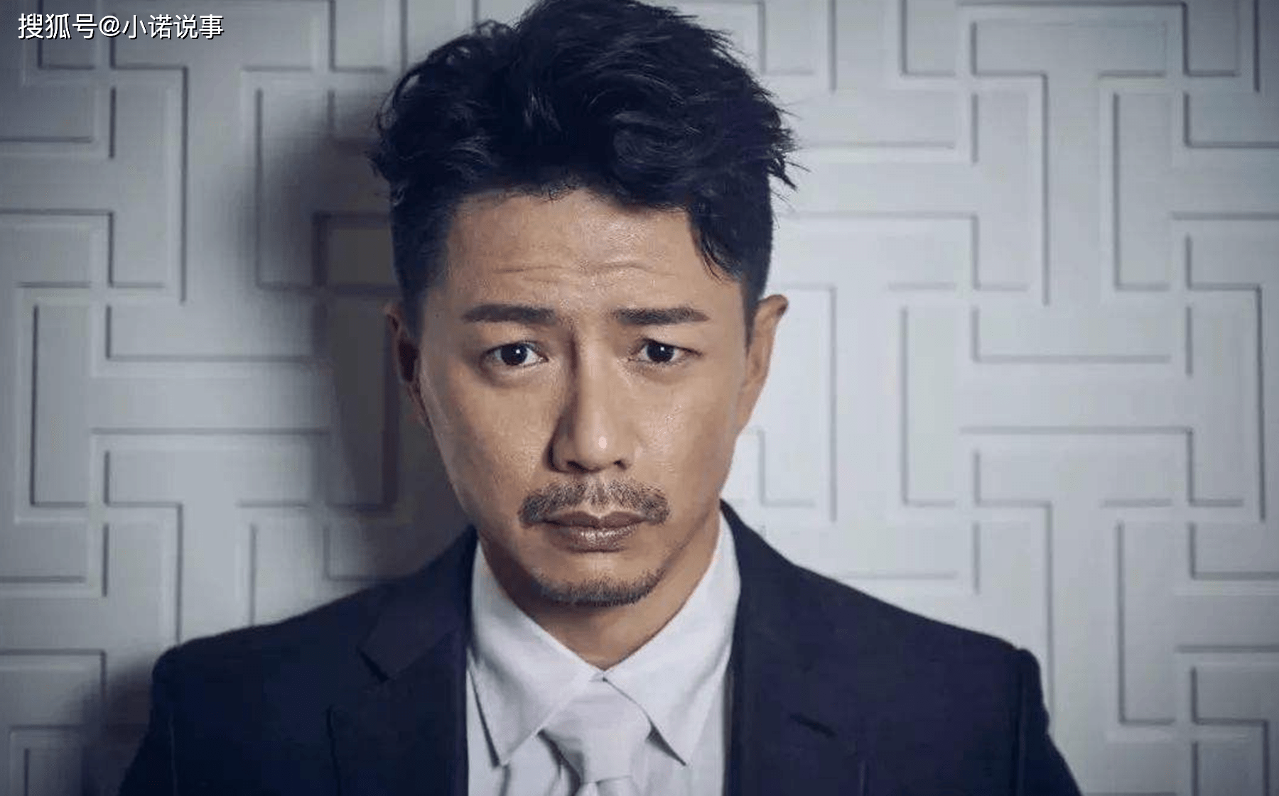 事实上,当年被陶虹"照顾"的段奕宏,其实已经活出了自我