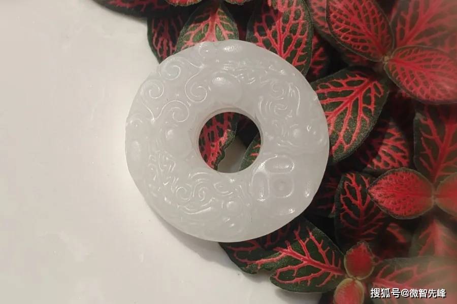 口诀“一禄胜千财”,为何禄神如此强大?_八字_命中_帮扶