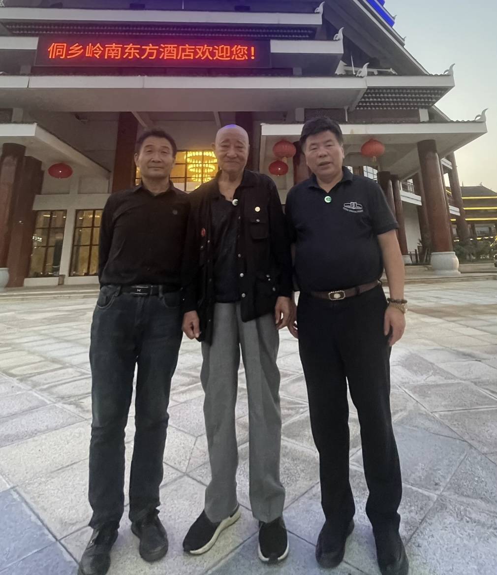 百岁老兵黄国瑞将军为贵州乡村振兴发展站台出力