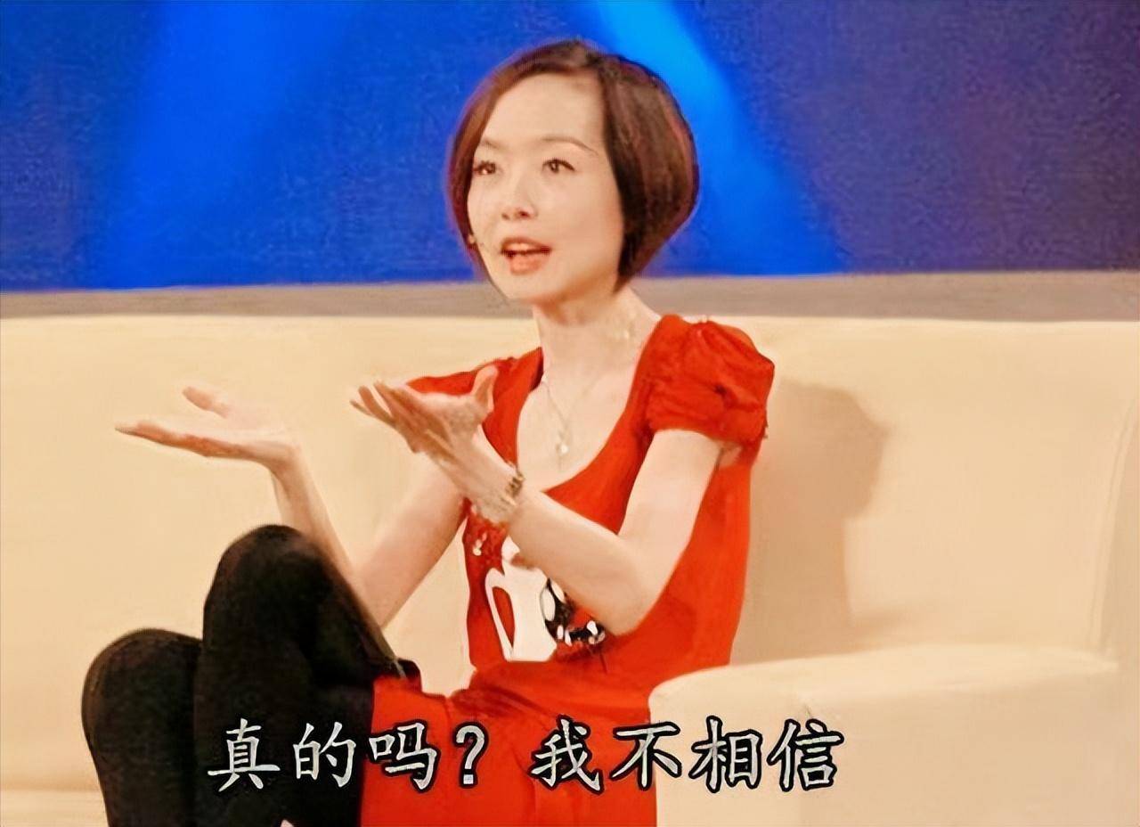 陈鲁豫的父母都是中国国际广播电台的播音员,这是一个有趣的事实