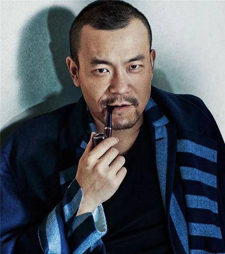 刚开始的时候,廖凡对电视剧并不感兴趣,而是在学校中一门心