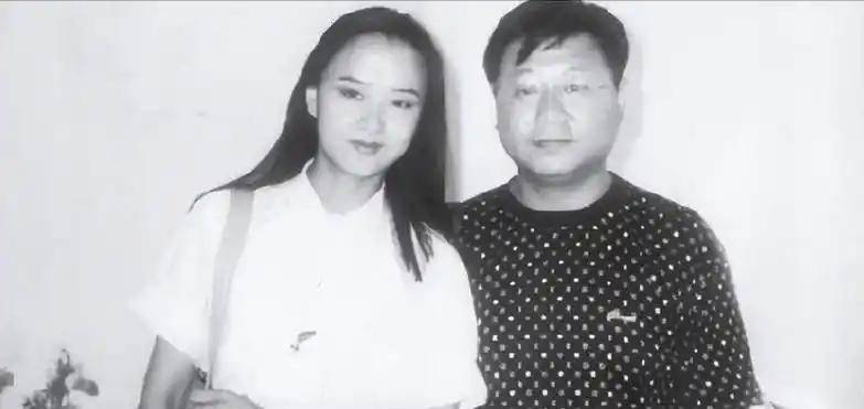 范伟老婆杨宝玲图片