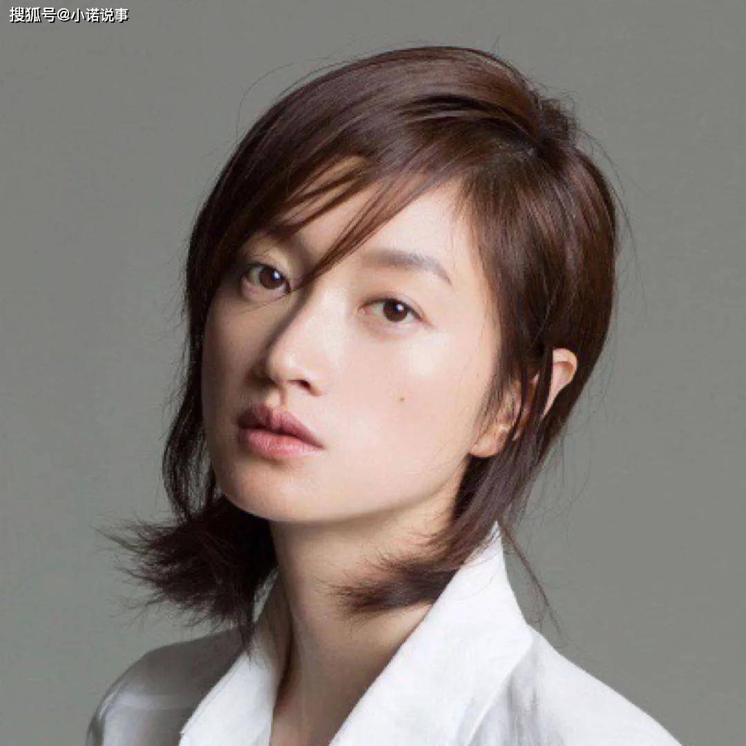 沈佳妮:体操运动员转行当演员,嫁小一岁朱亚文,如今生两女被当成宝!