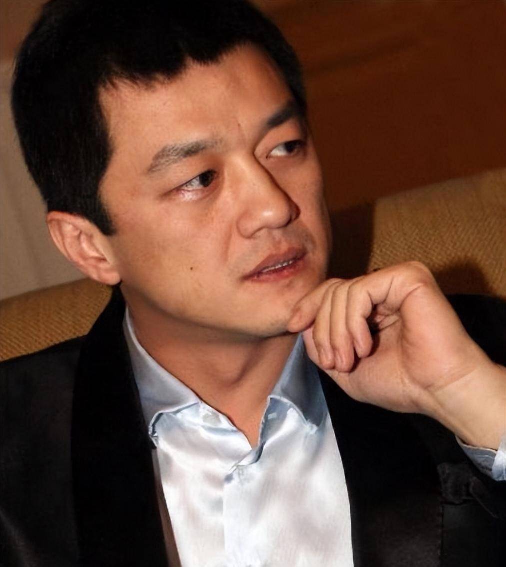 嫁给负债4000万的李亚鹏,日子过得苦不堪言,最后女孩后悔了吗?