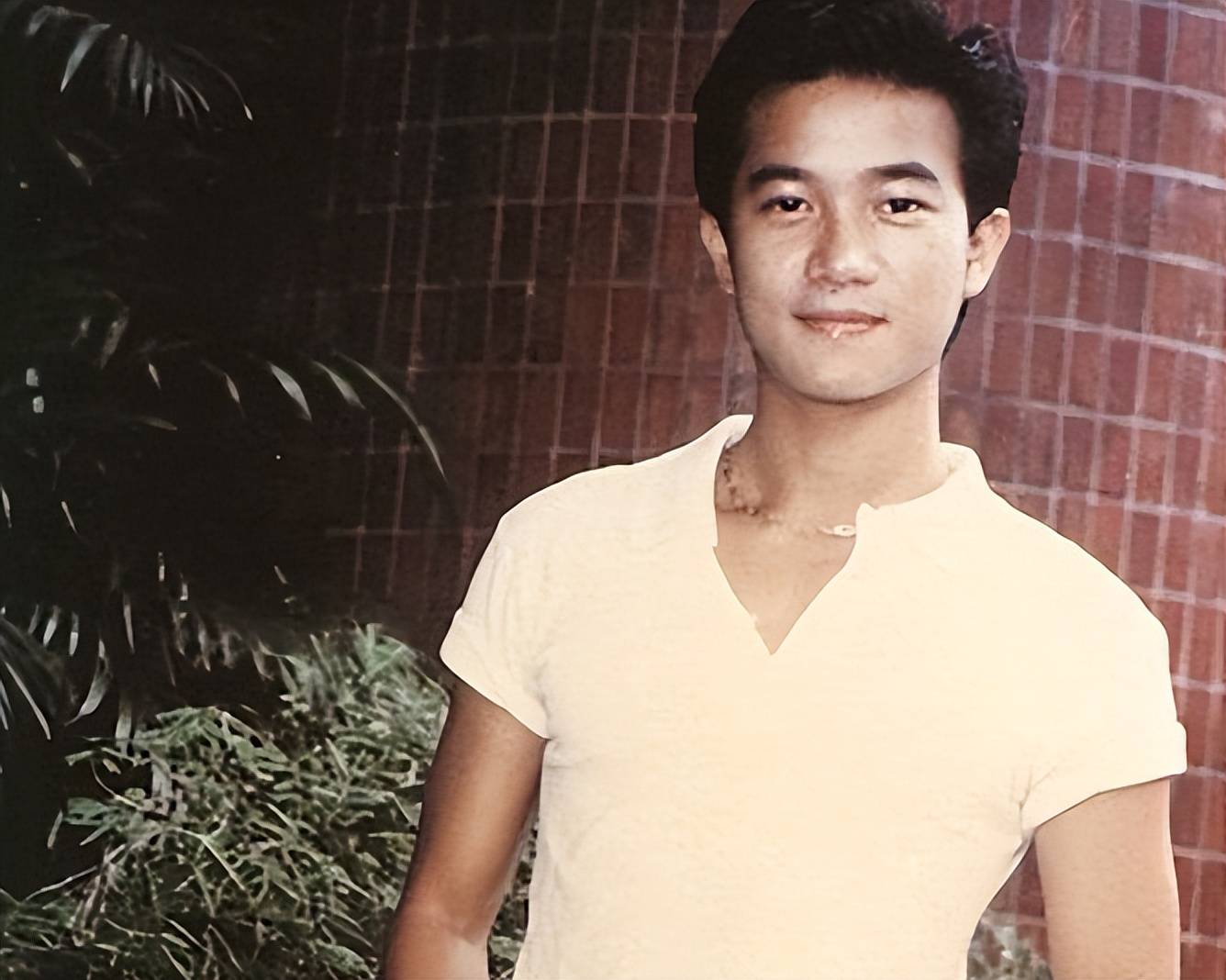 "忧郁才子"陈百强,为何选择在初恋女友生日前4天,结束生命?