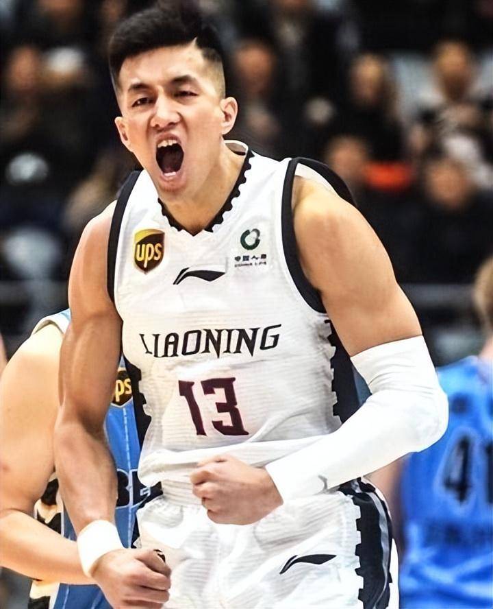 郭艾伦事件持续发酵!郭艾伦惨遭网暴,广州男篮急发公告