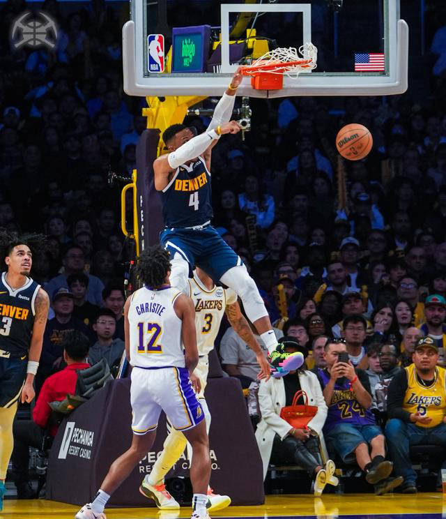 热火主场鏖战难挡掘金强势进攻