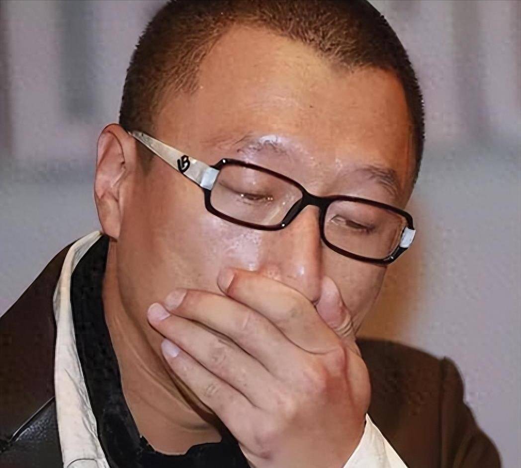 三年无戏可拍,曾经风光无限的"颜王"孙红雷,如今在干什么?