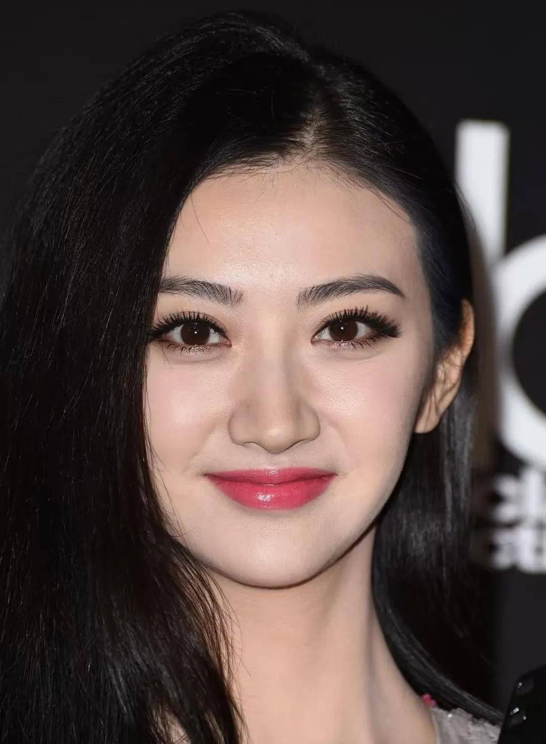 原创章子怡李冰冰无滤镜怼脸拍真实到雀斑都看得见高级感爆棚