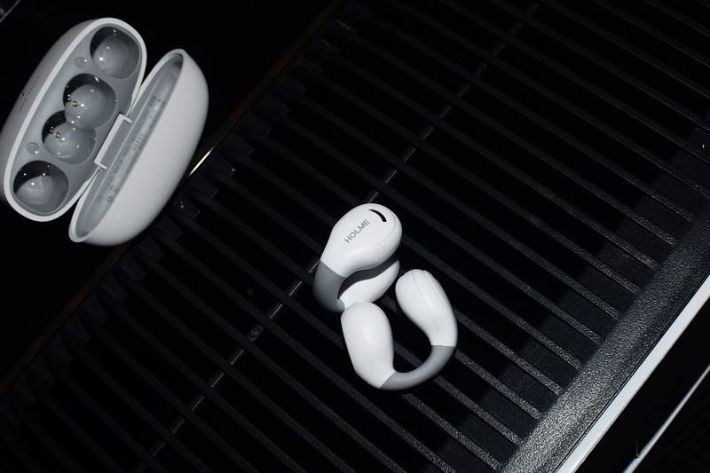 虹觅HOLME Air 突破舒适与音质的极限,重新定义耳机佩戴体验