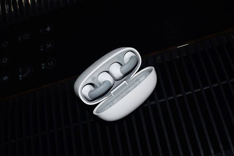 虹觅HOLME Air 突破舒适与音质的极限,重新定义耳机佩戴体验