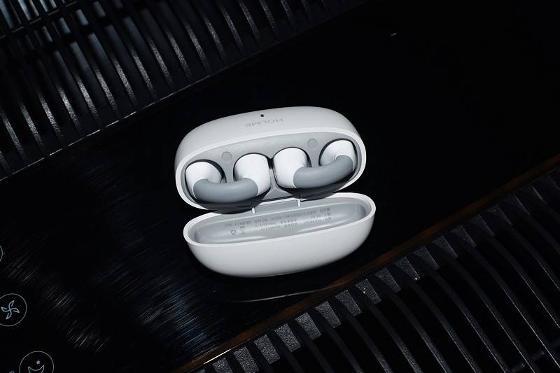 虹觅HOLME Air 突破舒适与音质的极限,重新定义耳机佩戴体验
