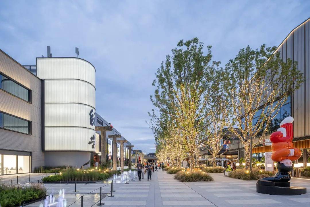 一周设计丨Kokaistudios更新绍兴天地;RooMoo打造北京提督餐厅_空间_Laparra_Amaury