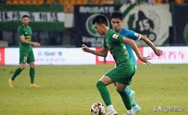 国足10大未来之星——王钰栋!18岁亚冠之旅,10分钟一传一射绝杀_浙江队_比赛_亚洲杯