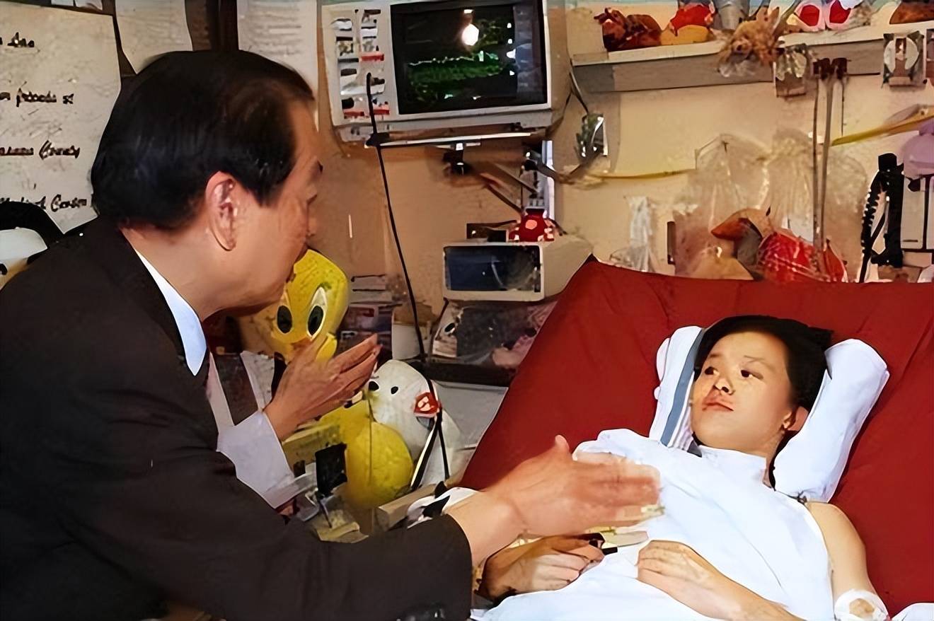 体操冠军桑兰:17岁摔成高位截瘫,索赔7000万人民币,今现状如何