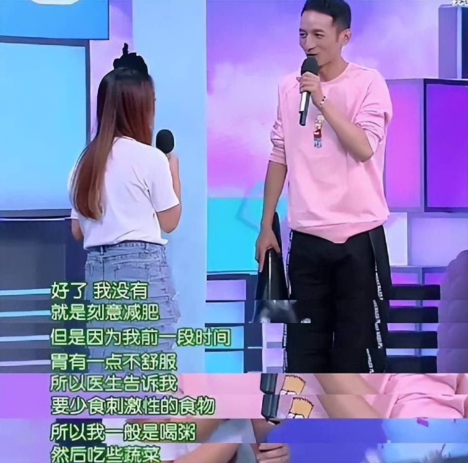作为一名在娱乐圈打拼多年的演员,龙丹妮与李维嘉若真是夫妻,早就应该