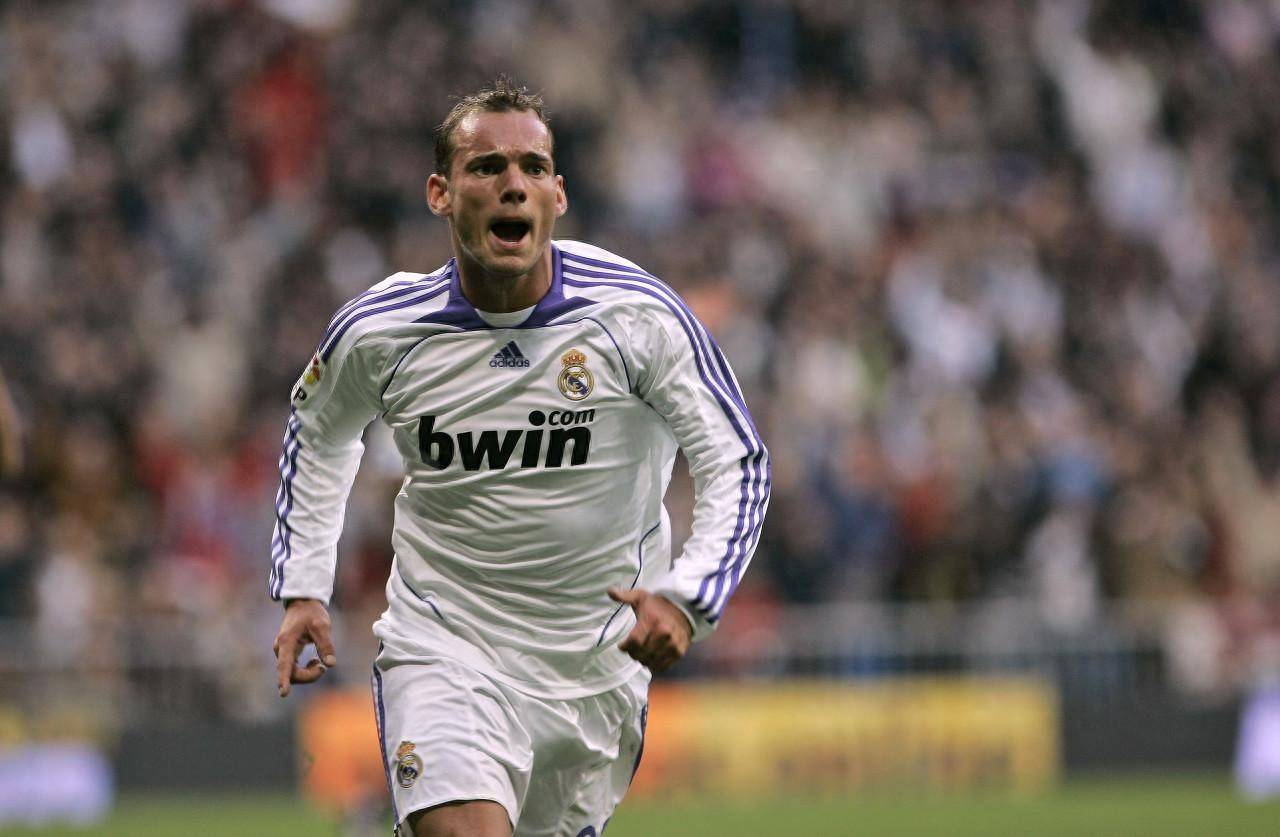 被遗忘的荷兰中场大师斯内德,曾有机会打破绝代双骄的统治垄断