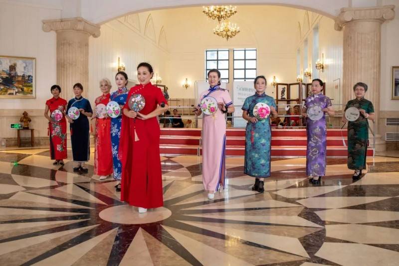 图片[11]-那式美好生活 超700只天鹅共赴“蓝桥之约” -华闻时空